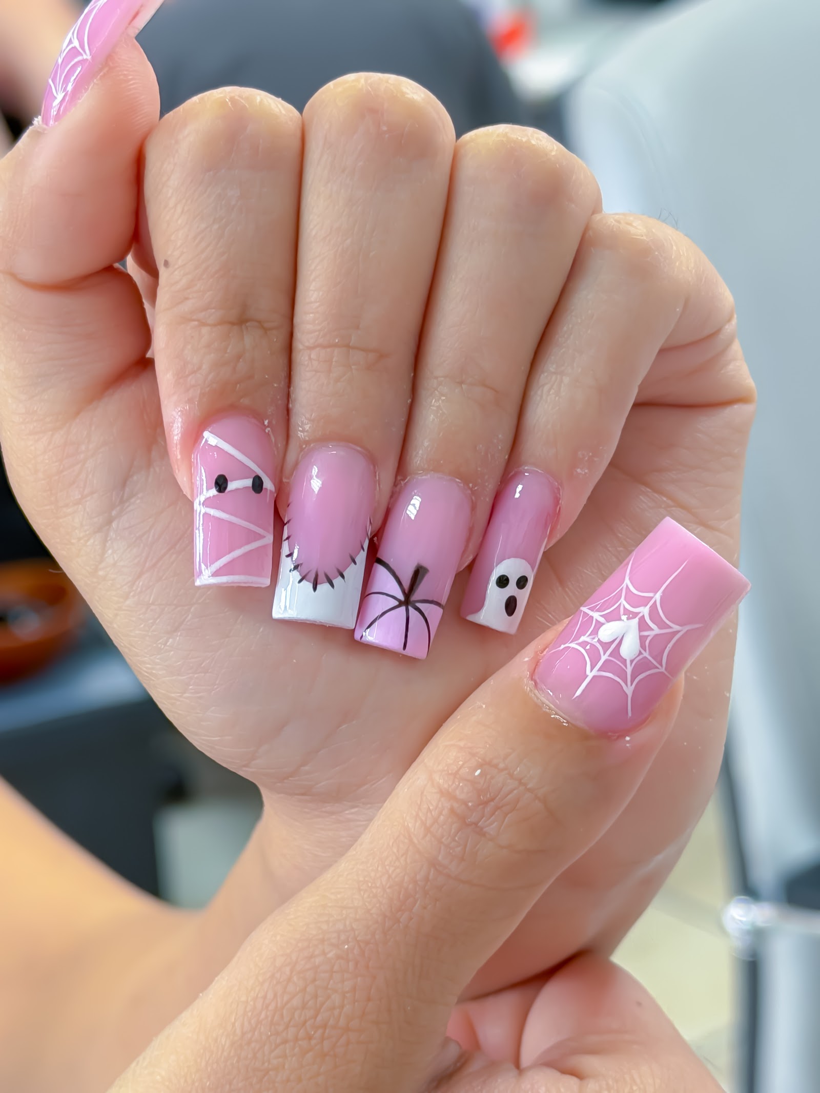 Boss Studio Nails & Spa nail photo 7